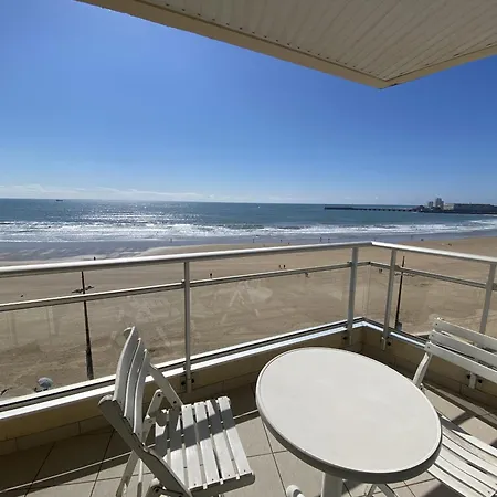 La Brise - 2 Etoiles Face Les Sables-dʼOlonne