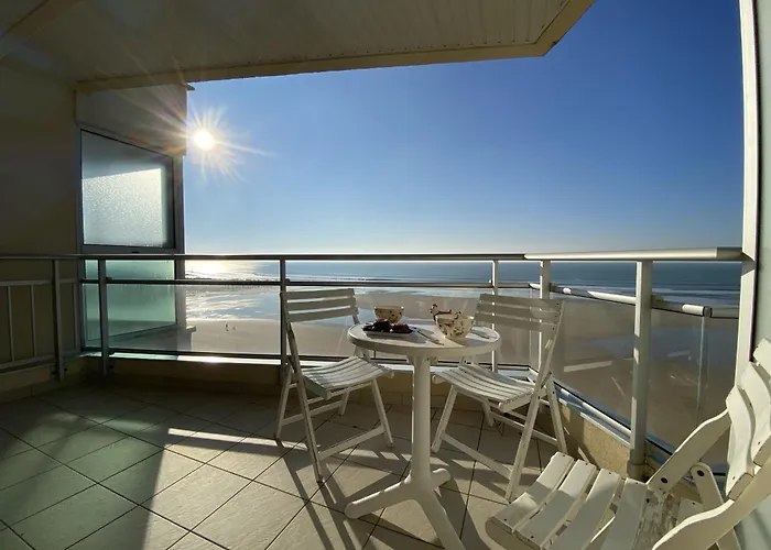 La Brise - 2 Etoiles Face 公寓