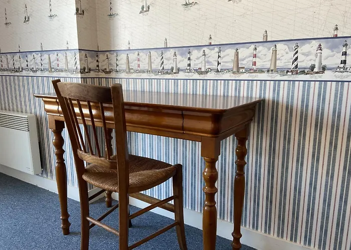 La Brise - 2 Etoiles Face