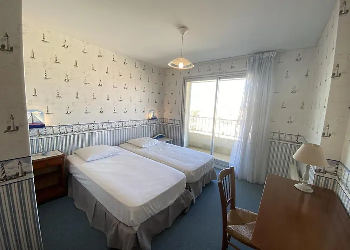 La Brise - 2 Etoiles Face 公寓 莱萨布勒-多洛讷